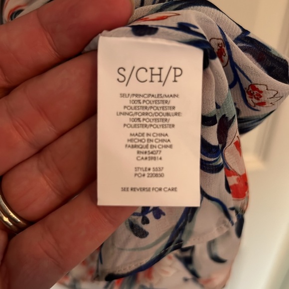 CAbi Stem Floral Blouse - Picture 7 of 13